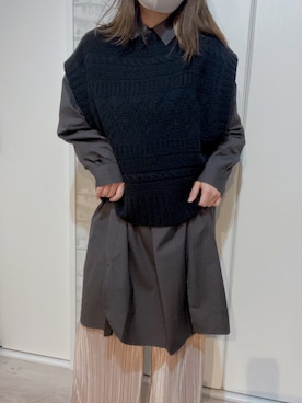 「黒シャツ」｜「アイテム（ピンク系）」を使った、♡さん（レディース・152cm）の秋コーディネート