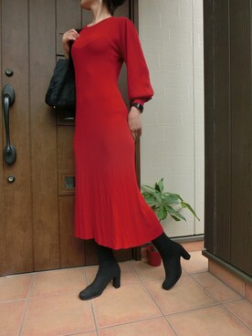 ZARAのワンピース/ドレス（レッド系）を使った人気ファッション 