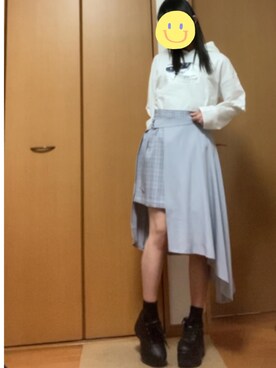 白パーカー のレディース人気ファッションコーディネート Wear