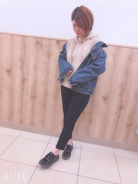 「Honeys」｜「アイテム（デニムジャケット）」を使った、mii☺︎さん（レディース・153cm）の春コーディネート