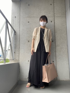 「MURUA（ムルーア）のアイテム（オールインワン・サロペット）」を使った、megmikiさん（レディース・160cm）の秋コーディネート