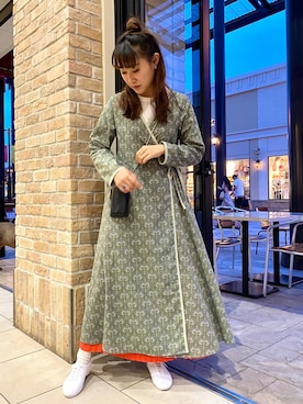 「CIAOPANIC（チャオパニック）の花柄カシュクールワンピース（ワンピース、グレー系）」を使った、rionaさん（レディース・162cm）の夏コーディネート