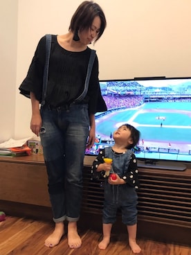 「ヒラヒラ」｜「アイテム（サロペット/オーバーオール）」を使った、モリエリさん（レディース・169cm）の秋コーディネート