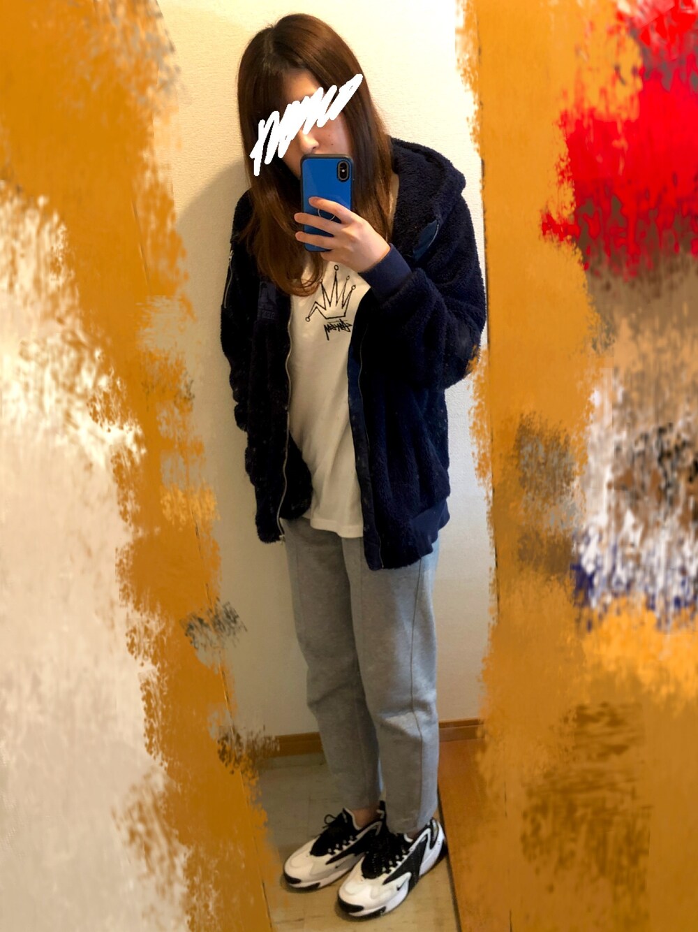 「休日スタイル、ルームウェア、お休みコーデ、スウェットパンツ、モコモコアウター、stussy、BEN DAVIS、NIKE、スニーカー」｜「BEN DAVISのアイテム（ジャケット/アウター、ブルー系）」を使った、あべちゃんさん（レディース・160cm）の春コーディネートの1枚目の写真
