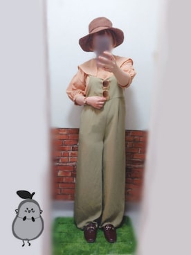 「ペーパーハット」｜「アイテム（オールインワン・サロペット）」を使った、ナシ🍐さん（レディース・148cm）の秋コーディネート