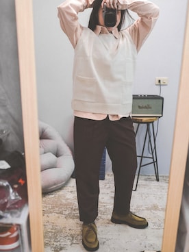 「plain-me（プレインミー）のアイテム（パンツ）」を使った、tsengchuさん（レディース・158cm）の秋コーディネート