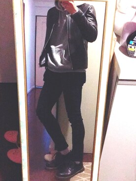 エリック・スポポビッチさんのコーディネート