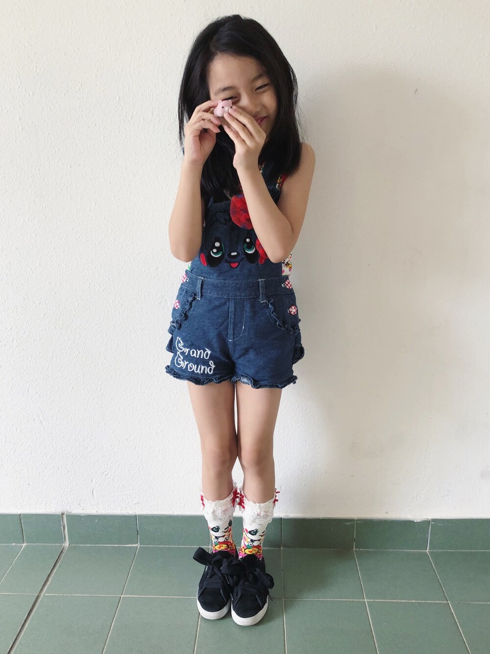 「GrandGroundのアイテム（ソックス/靴下、レッド系）」を使った、Baby Sandy🍟さん（キッズ・132cm）の夏コーディネートの1枚目の写真