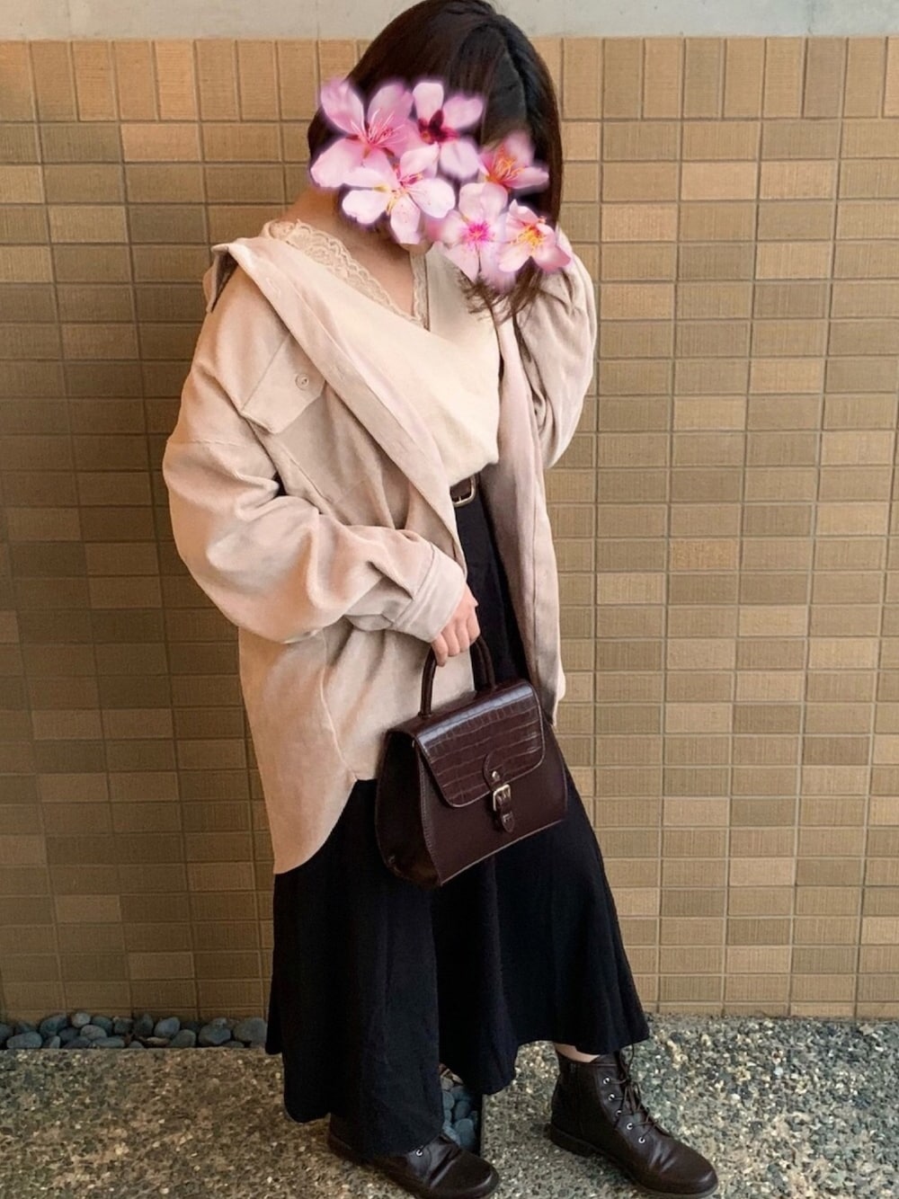 「休日コーデ、冬コーデ、低身長、プチプラ、ベージュ、GRL、きれいめカジュアル、INGNI、へザー、スカート」｜「INGNIのライスコールBIG／シャツ（シャツ/ブラウス、ベージュ系）」を使った、sisters1210さん（レディース・148cm）の冬コーディネートの1枚目の写真