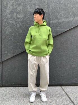 「FORK&SPOON」｜「アイテム（スウェットパンツ）」を使った、爽さん（メンズ・172cm）の秋コーディネート