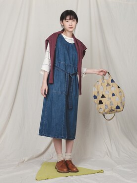 「アイテム（ジャンパースカート）」を使った、E-WEARさん（レディース・170cm）の秋コーディネート