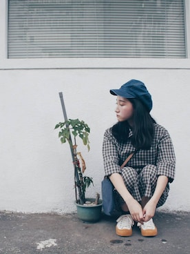 「アイテム（チノパンツ）」を使った、E-WEARさん（レディース・160cm）の秋コーディネート