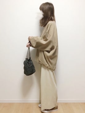 「CONVERSE（コンバース）の【CONVERSE】キルトリバ巾着（ショルダーバッグ）」を使った、i-waさん（レディース・153cm）の秋コーディネート