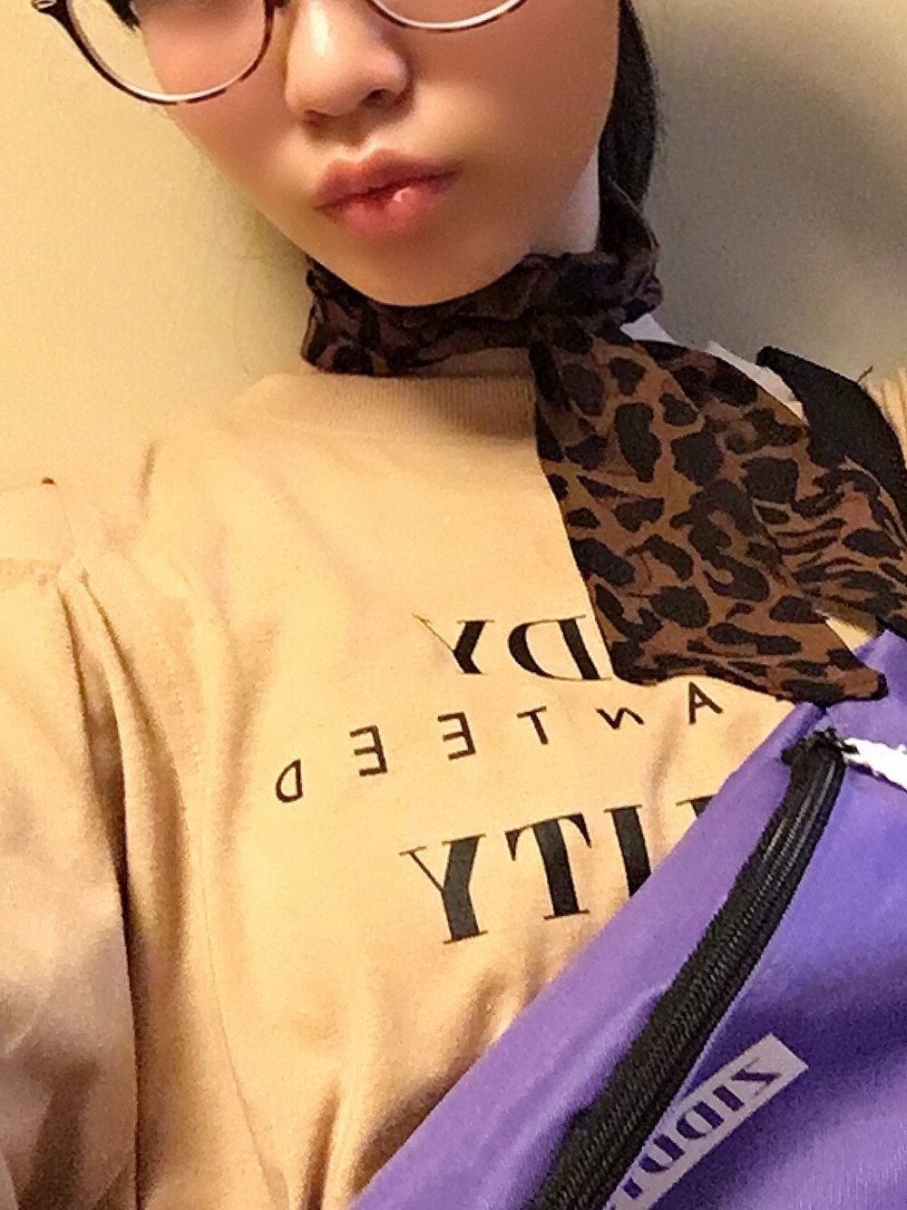 「アニマルモチーフ」｜「ZIDDYのZIDDY/レースロゴ肩開きロングTシャツ（Tシャツ/カットソー、ベージュ系）」を使った、かなチャ💕💕さん（キッズ・157cm）の春コーディネートの1枚目の写真
