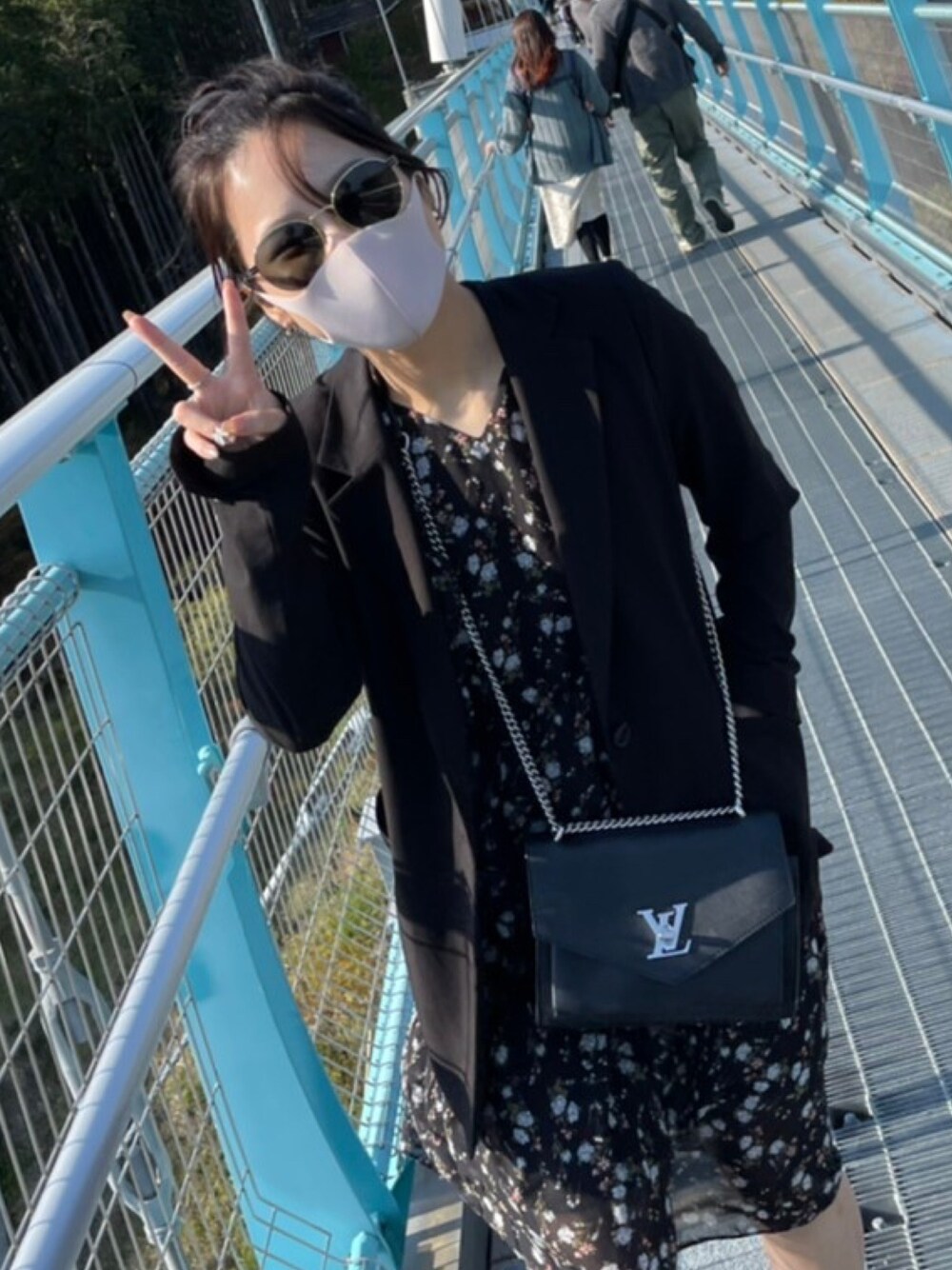 「PANDORAのアイテム（リング、シルバー系）」を使った、R!Oさん（レディース・155cm）の春コーディネートの1枚目の写真