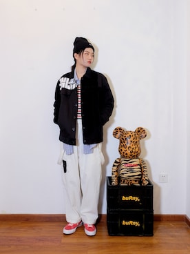 「国潮」｜「アイテム（ブルゾン）」を使った、Imbygさん（レディース・173cm）の冬コーディネート