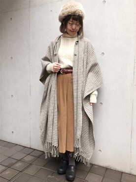 「古着コーデ」｜「アイテム（ポンチョ）」を使った、古着屋RAINBOWさん（レディース・155cm）の冬コーディネート