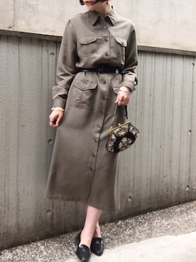 「シンプル」｜「アイテム（シャツワンピース）」を使った、古着屋RAINBOWさん（レディース・155cm）の春コーディネート