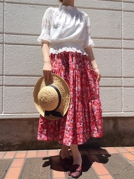 花柄スカート 赤/黒 BOHEMIANS（ボヘミアンズ） 花柄フレアスカート - ブラック レディース