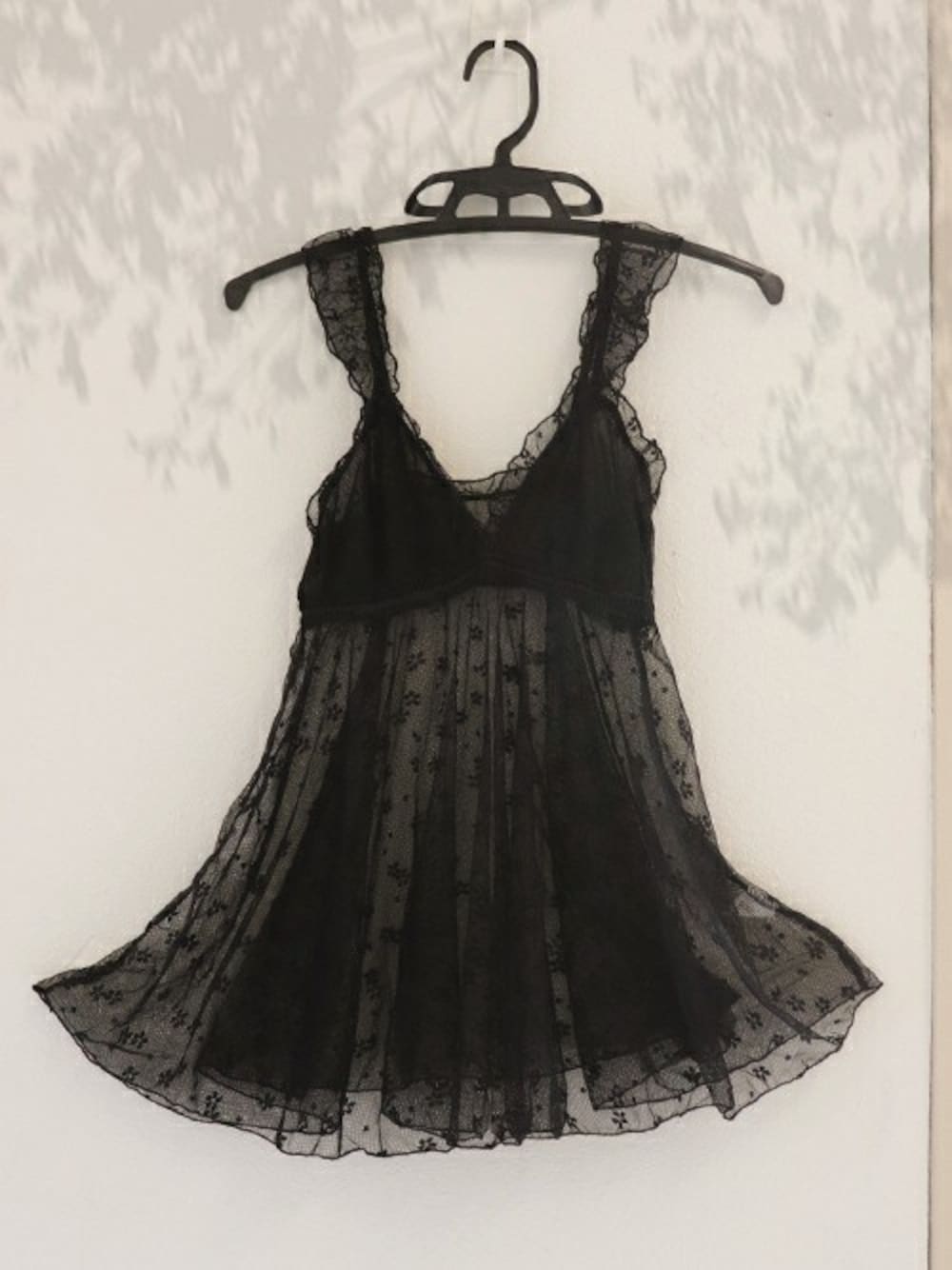 「ブラック、花柄、フリル、総柄、フェミニン、バレンタイン、シースルー、ランジェリー、セクシー、OSYAREVO」｜「📸Instargramはこちら♪のアイテム（その他、その他）」を使った、OSYAREVOさん（レディース）の冬コーディネートの1枚目の写真