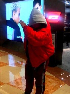 「アイテム（アクセサリー）」を使った、最酷的奥特曼さん（メンズ・180cm・10代）の冬コーディネート