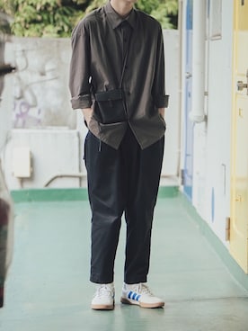 「TOMOE（トモエ）のアイテム」を使った、平(taira)さん（メンズ・167cm）の秋コーディネート