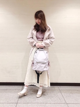 「新作」｜「アイテム（トレンチコート）」を使った、マジェスティックレゴン横浜ジョイナス店スタッフさん（レディース・157cm）の冬コーディネート