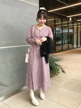 「ヘアアレンジ」｜「アイテム（ライダースジャケット）」を使った、マジェスティックレゴン横浜ジョイナス店スタッフさん（レディース・161cm）の秋コーディネート