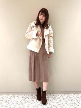 「新作」｜「アイテム（ライダースジャケット）」を使った、マジェスティックレゴン横浜ジョイナス店スタッフさん（レディース・160cm）の秋コーディネート