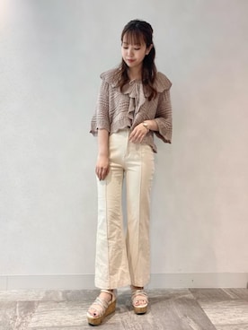 「ラテコーデ」｜マジェスティックレゴン横浜ジョイナス店スタッフさん（レディース・157cm）の春コーディネート
