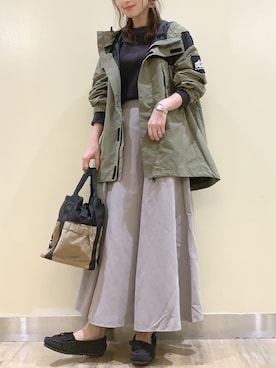 「アイテム（マウンテンパーカー）」を使った、chisan311さん（レディース・155cm）の秋コーディネート