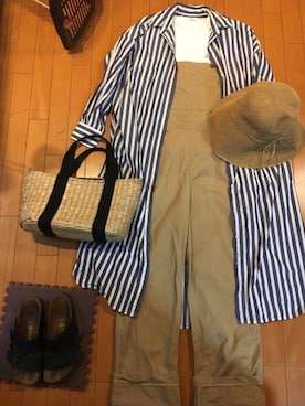 「avecmoi（アヴェクモワ）のアイテム」を使った、junjunさん（レディース・157cm）の春コーディネート