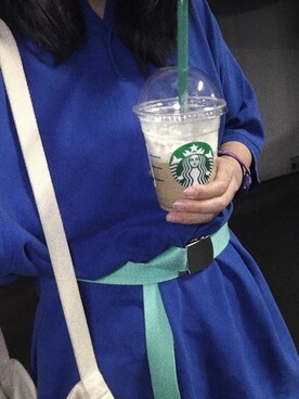 「アイテム（腕時計、パープル系）」を使った、Hanaさん（レディース・158cm）の春コーディネート