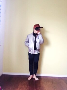 「アイテム（ミリタリージャケット、シルバー系）」を使った、サオルさん（レディース・153cm）の春コーディネート