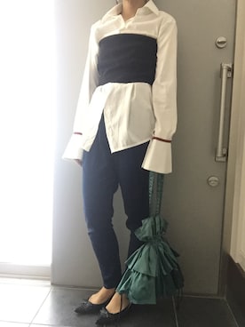 「フリルトート」｜「アイテム（アクセサリー）」を使った、サオルさん（レディース・153cm）の秋コーディネート