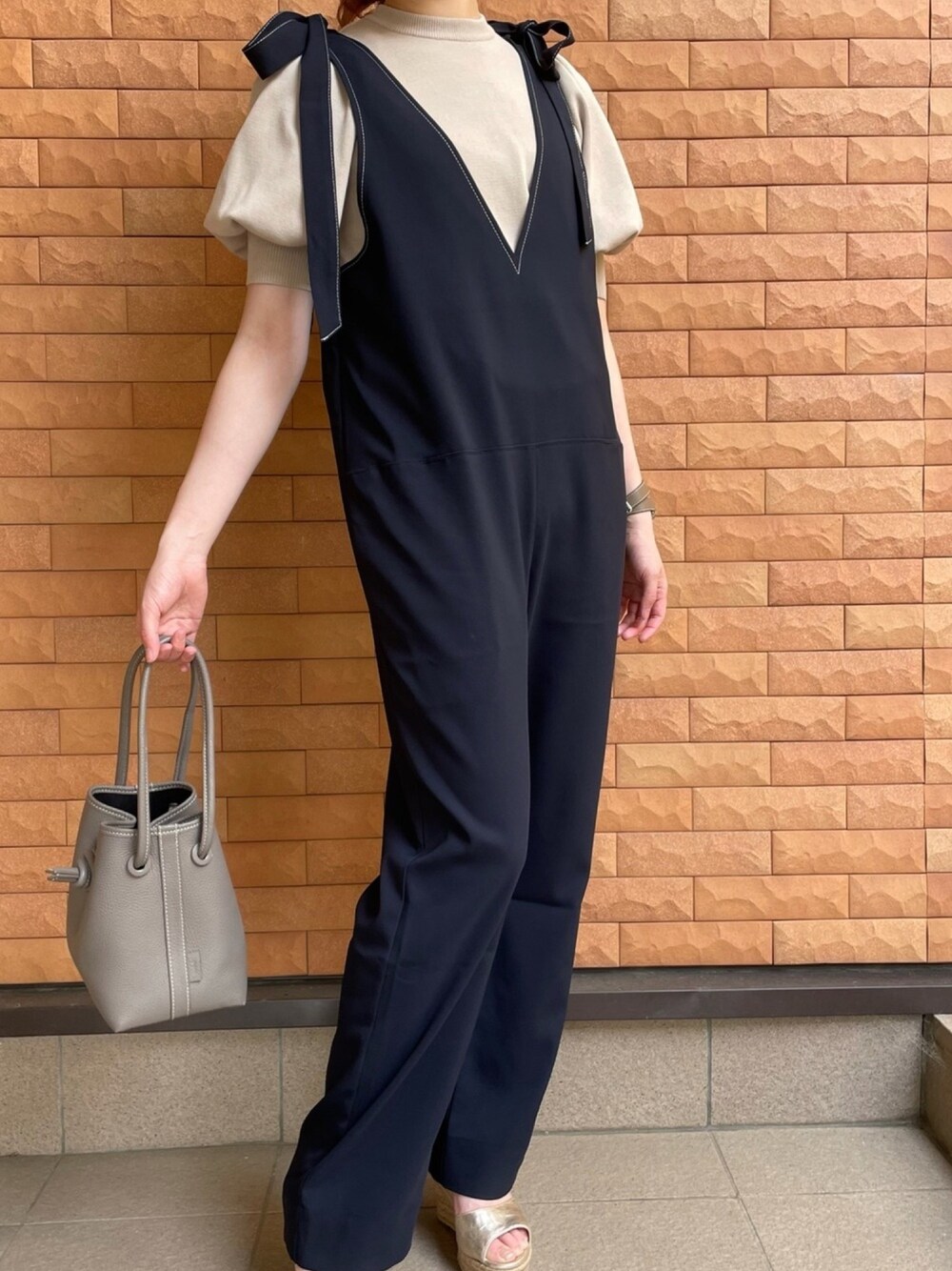 Yoriのオールインワン・サロペットを使った人気ファッション