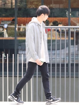 「GU（ジーユー）の（GU）スキニーフィットジーンズ（MEN ⁄ ジーンズ）」を使った、やーこん🦊︎︎︎︎︎︎︎︎︎︎︎︎☑︎さん（メンズ・172cm）の秋コーディネート