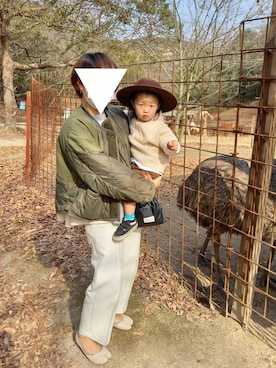 「beautiful people」｜「アイテム（ミリタリージャケット）」を使った、ぐっさんさん（レディース・166cm）の冬コーディネート