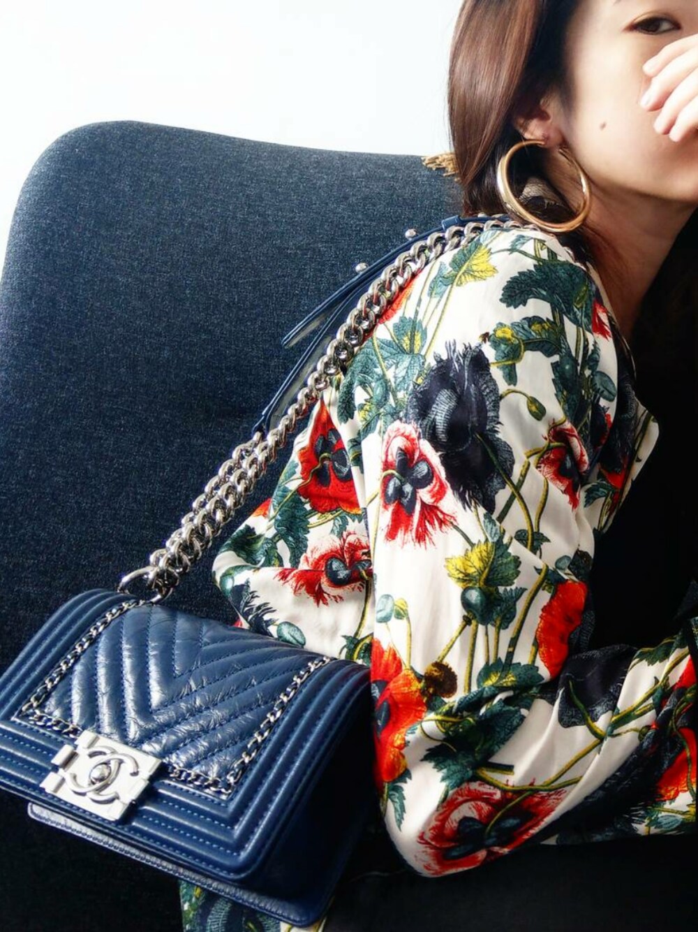 「floral、花柄、H&M、chanel、Bershka」｜「Bershkaのアイテム（イヤリング、ゴールド系）」を使った、laboratorypostさん（レディース・155cm）の秋コーディネートの1枚目の写真