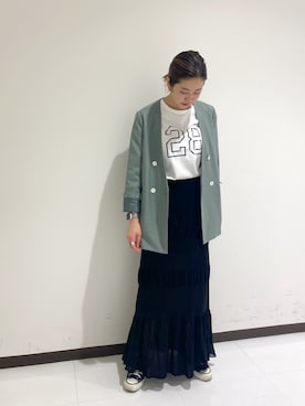 「SHENERY（シーナリー）のアイテム（ノーカラージャケット）」を使った、TSURUGASAKI_163cmさん（レディース・163cm）の春コーディネート
