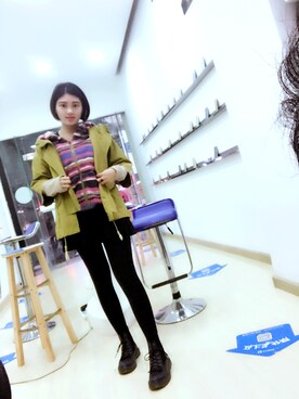 「アイテム（その他アウター、ゴールド系）」を使った、Queenさん（レディース・158cm）の冬コーディネート
