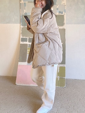 「アイテム（ダウンジャケット/コート、ベージュ系）」を使った、mimiさん（レディース・158cm）の春コーディネート