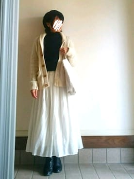 「白スカート」｜「アイテム（その他アウター）」を使った、みやたさん（レディース・154cm）の冬コーディネート