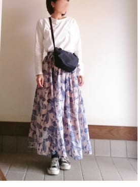 「SCROLLのアイテム」を使った、みやたさん（レディース・154cm）の秋コーディネート