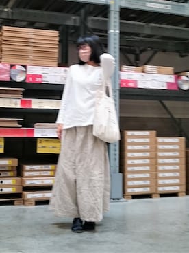 「SCROLLのアイテム」を使った、みやたさん（レディース・154cm）の秋コーディネート