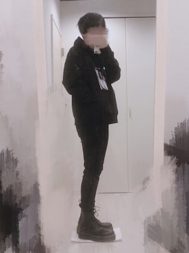 「ANDERSSON BELL（アンダースンベル）のアイテム（トップス）」を使った、ろーぷさん（メンズ・170cm）の冬コーディネート