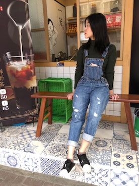 「NET（ネット）のアイテム（オールインワン・サロペット）」を使った、Joyceさん（レディース・153cm）の春コーディネート