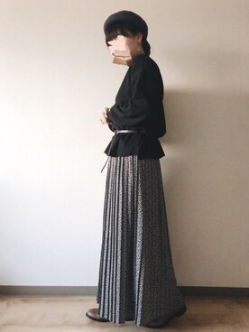 「花柄プリーツ」｜shi..tさん（レディース・156cm）の冬コーディネート