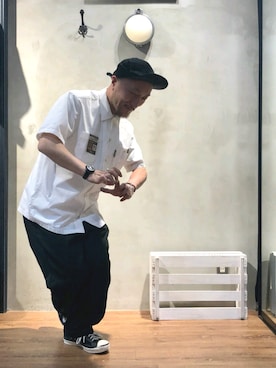 「アイテム（シャツ/ブラウス）」を使った、senさん（メンズ・165cm）の春コーディネート