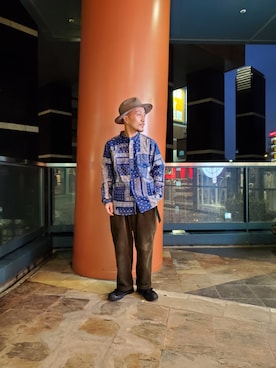 「アイテム（シャツ/ブラウス）」を使った、senさん（メンズ・165cm）の冬コーディネート